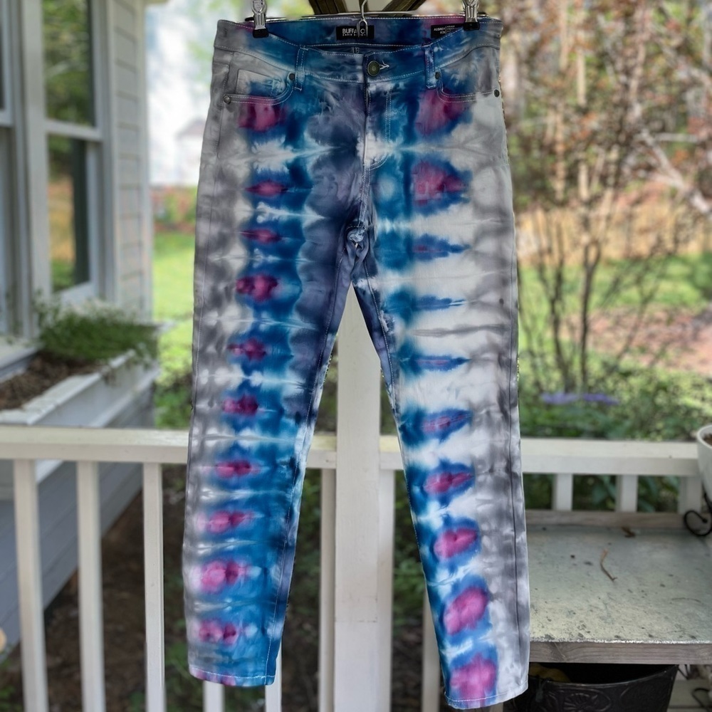 Buffalo David Bitton hand crafted tie dye Aubrey Mid-rise soft ankle jeans 8/29